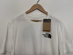 The North Face Men’s T Shirt Throwback 2.0 Tee White Size XL NWT