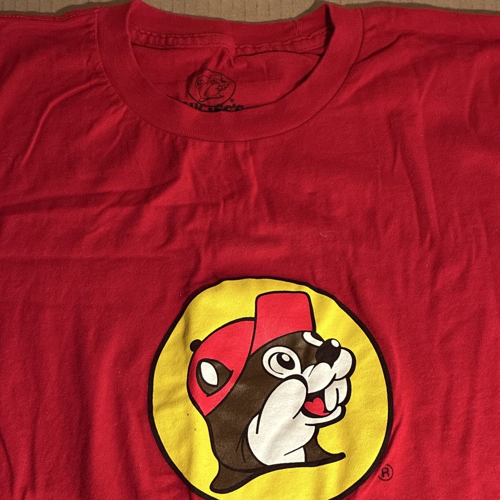 Buc-ee’s Men’s Red Beaver Logo Graphic Tee Cotton Crew Neck Short Sleeve XL