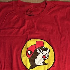 Buc-ee’s Men’s Red Beaver Logo Graphic Tee Cotton Crew Neck Short Sleeve XL