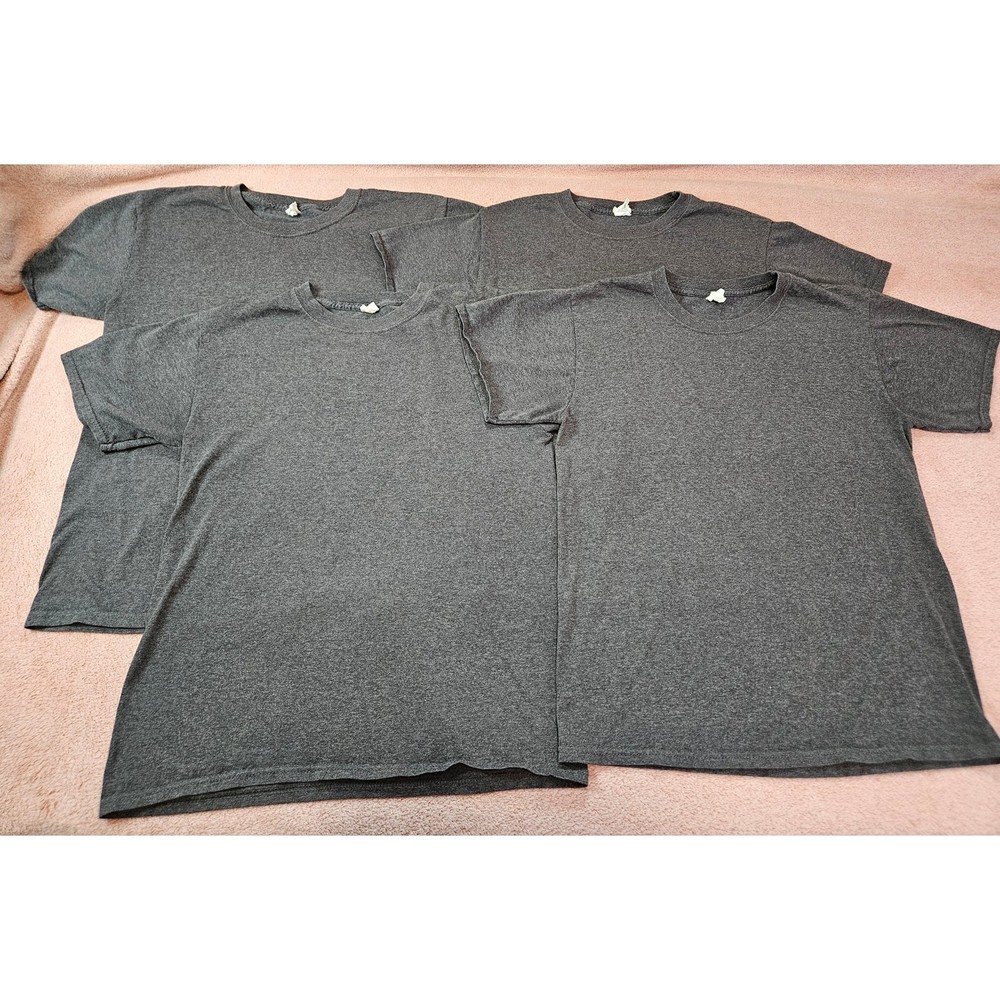 Lot of 4 Hanes Essential T-Shirts Size Small Gray Crew Neck
