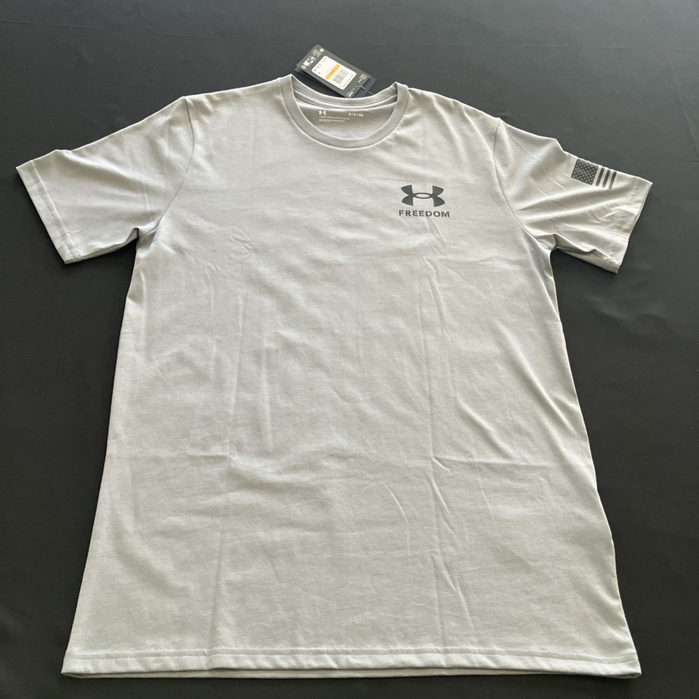 Under Armour Men’s Freedom Flag Loose Fit T-Shirt Color Gray Size Small
