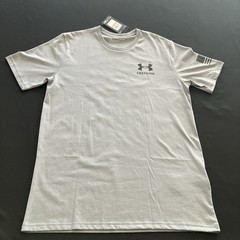 Under Armour Men’s Freedom Flag Loose Fit T-Shirt Color Gray Size Small