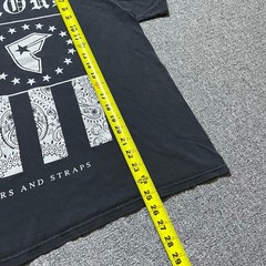 Y2K Famous Stars and Straps T Shirt Size Large Black Paisley Flag Travis Bark