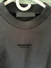 BNIB w/TAG ESSENTIALS FEAR OF GOD T SHIRT-size XXS-Stretch Limo-Oversized!