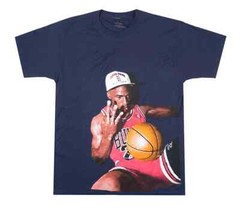 Legendary Michael Jordan NBA Championship 3 Peat Blue Men’s T-shirt.