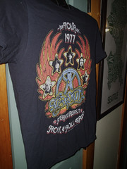 AEROSMITH T SHIRT 1977 REMAKE TOUR SHORT SLEEVE F.O.L SOFSPUN BRAND SIZE MD WOW