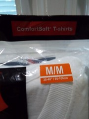 MED 2010 Hanes Classic Tagles 3 pack T-Shirt Comfort Lay Flat Collar Tagless NEW