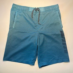 Nike, The North Face & Champion Men’s Athletic Bundle S/M (6-Piece Lot)