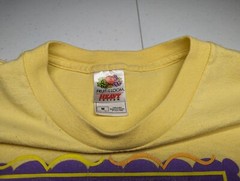 San Antonio Texas Fiesta 2005 T Shirt Mens Size Medium Yellow Short Sleeve