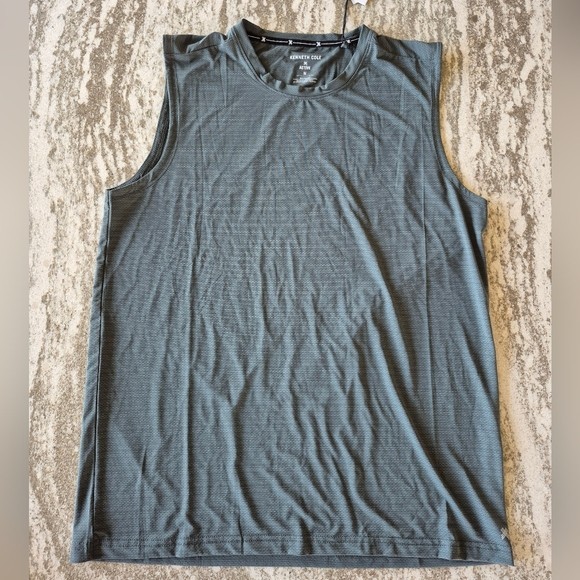 Kenneth Cole Performance Active Tank Top TShirt Medium MINT FREE SHIPPING!