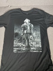 Mens Hot Topic X IT Chapter 2 Pennywise Double Sided T-Shirt Size Med NWOT