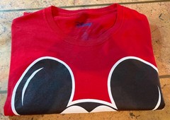 Disney Mickey Mouse T-Shirt NWOT DAD Medm Red Family Trip Gift Fast Handling