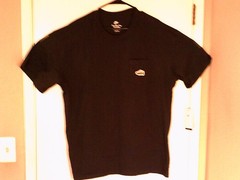 NEW NIKE SPORTSWEAR “Air Max 95 Pocket Tee” MEN’S BLACK T-SHIRT L HJ0574-010