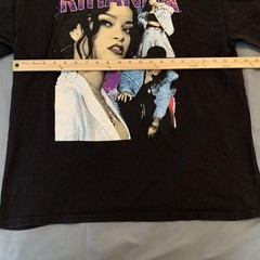 Rihanna Shirt Mens XL Black Galaxy Graphic Tee T-Shirt Pop Music Singer R and B
