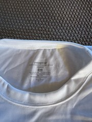 2 Patagonia Performance Base Layer Capilene T Shirt Men’s Size XL White & Photo