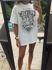 ACOTAR Velaris Valkyrie Graphic White Unisex Oversized T-Shirt – S015