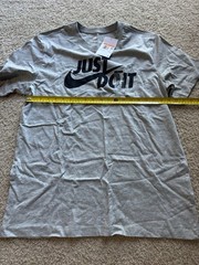Nike Sportwear Just Do It Graphic T-Shirt Dark Grey Heather AR5006-063 Large New