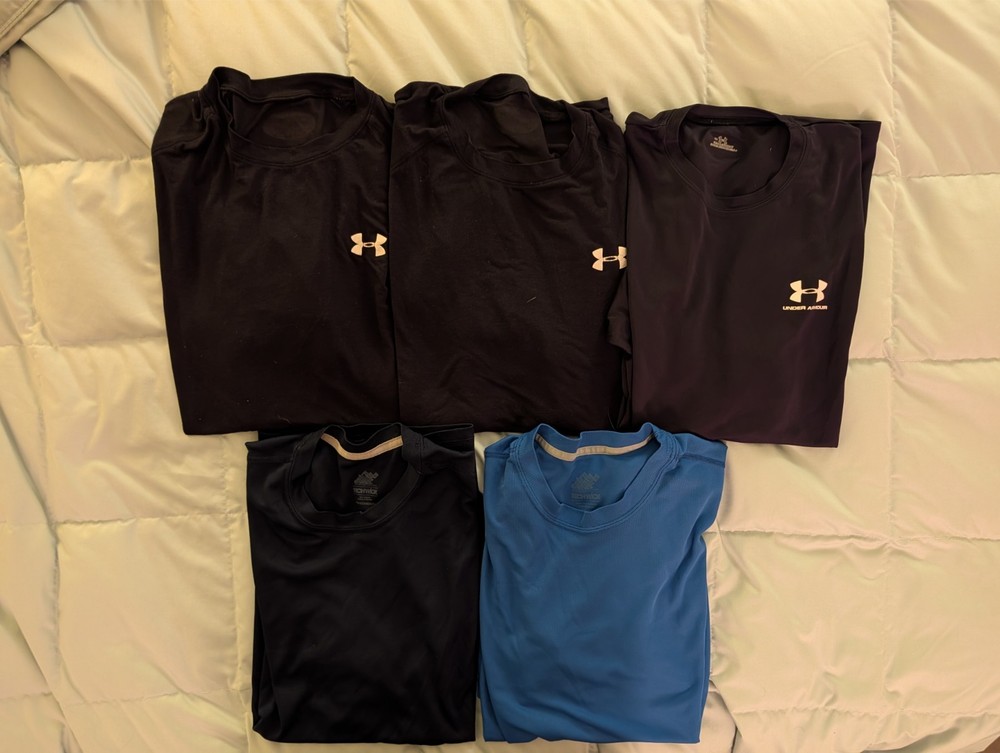 Lot of 5 Men’s Medium Synthetic Wicking T Shirts Under Armour EMS