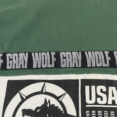 Gray Wolf Shirt Mens XL Green White USA Wolf Outdoor Graphic T-Shirt Tee