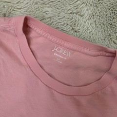 J CREW Men’s Broken-in Short Sleeve T-Shirt in Coral Mist Pink size Medium