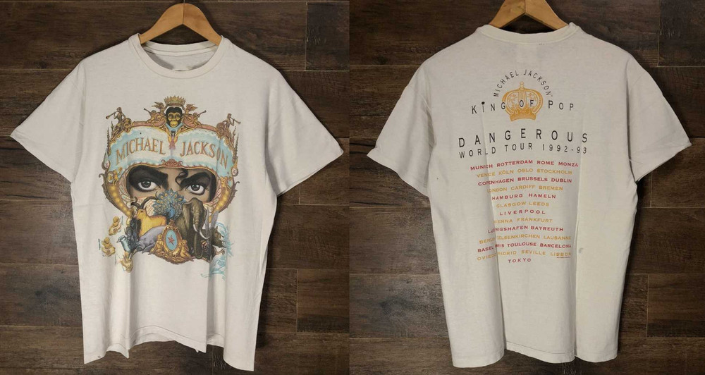 Vintage 1992 Michael Jackson Dangerous World Tour Graphic T-Shirt Rare Band Tee