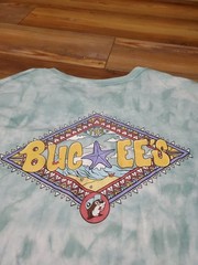 Bucky’s Size Medium Bucees T-Shirt Front and Back Logo Short Sleeve Tie Dye M