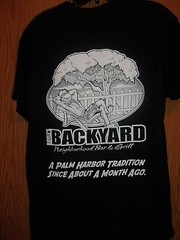 Palm Harbor Backyard Neighborhood bar n Grill black M t shirt