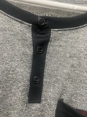 Mens Trademark Brooklyn Cloth Sleeve Gray w Black T Shirt Size Large New ✨