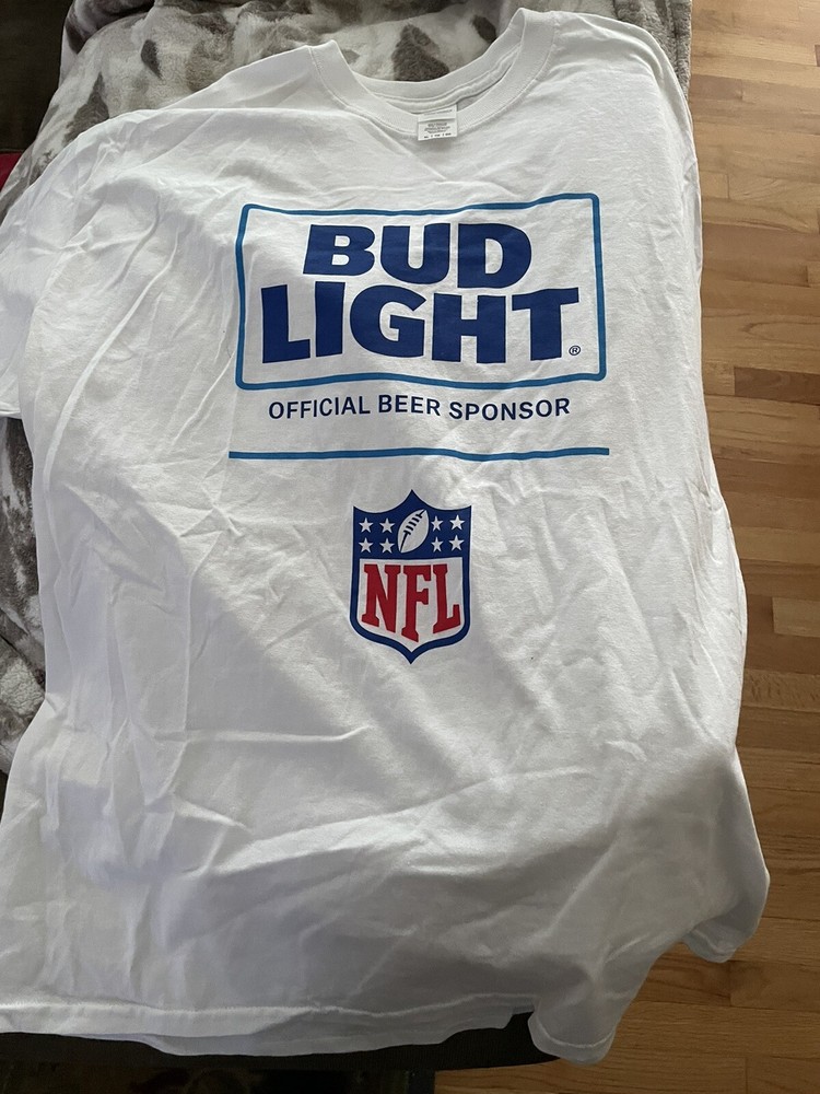 BUD LIGHT BEER NFL TEE T-SHIRT NEW XL
