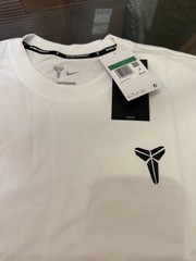 Nike Kobe Bryant Mamba Mentality Men’s Loose Fit White Shirt Size XL