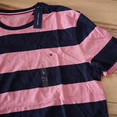 Tommy Hilfiger Men’s Short Sleeve Crew-Neck Stripe Tee T-Shirt
