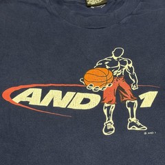 Vintage AND1 Shirt Mens Medium Blue Basketball Player Logo Graphic Tee USA