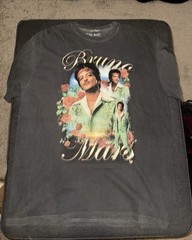 Bruno Mars Romantic Tour OFFICIAL 2026 XL Extra Large Short Sleeve T-Shirt Grey