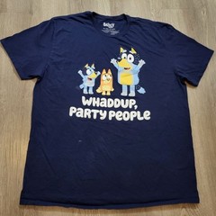 Bluey Adult T-Shirt – Bingo Bluey Whaddup, Party People Sze 2XL/2TG 50/52