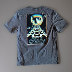 Oakley T-Shirt XL 3D Logo Tee with Sci-Fi Back Print Charcoal Grey Streetwear