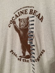 New Never Worn COCAINE BEAR t-shirt From Kentucky’s Number 1 Tourist Attraction!