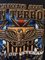 Vntg Military 7.62 Design T-Shirt Men’s L OEF/OIF Veterans Taking Aim On Terror