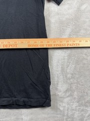 The Nike Tee Men L Black Red Swoosh Breathable Stretchy 100% Cotton Blend Tee