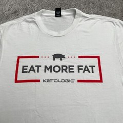 District Made Graphic Soft T-Shirt Mens Medium White Crew Neck Cotton Casual Tee