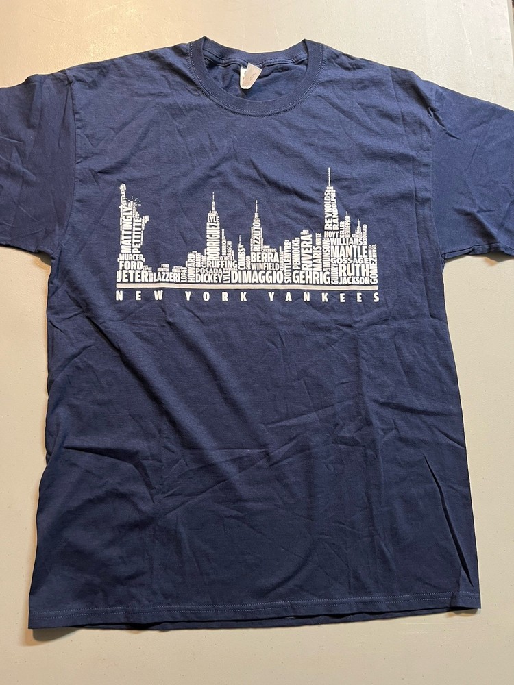 New York Yankees Word Art Graphic T-Shirt Navy Blue Men’s Large