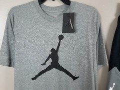 JORDAN JUMPMAN BASKETBALL OUTFIT SHIRT + SHORTS GREY BLACK RARE (SIZE MEDIUM)