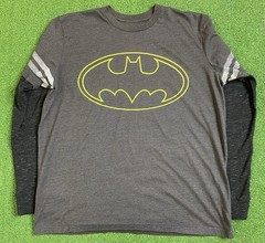 Batman T Shirt Mens Large DC Comics Superhero Raglan LongSleeve Bat Signal Y2K