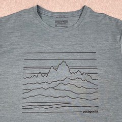 Patagonia Shirt Men’s Size M Gray Blue Short Sleeve Performance Capilene Cool