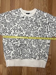 Keith Haring Black And White Pop Art All Over Print H & M Oversized Fit – Medium