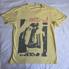 Alt-J Indie Rock Band Concert Tour Music Merch Yellow Medium Graphic T-Shirt Tee