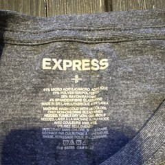 Express woman’s Gray Knit Long Sleeve Crew Neck T-Shirt S Micro Acrylic RN 65285