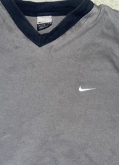 Gray And Red Vintage NIKE SHIRT XL