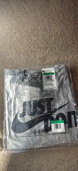 Nike Men’s XL Grey Just Do It T Shirt AR5006 011 NWT Logo Vintage