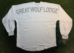 Great Wolf Lodge Spirit Jersey Long Sleeve Shirt Small Water Park NEW California