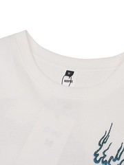 Niepce Men’s White Tiger with Blue Flames Embroidery Japanese Streetwear Tee